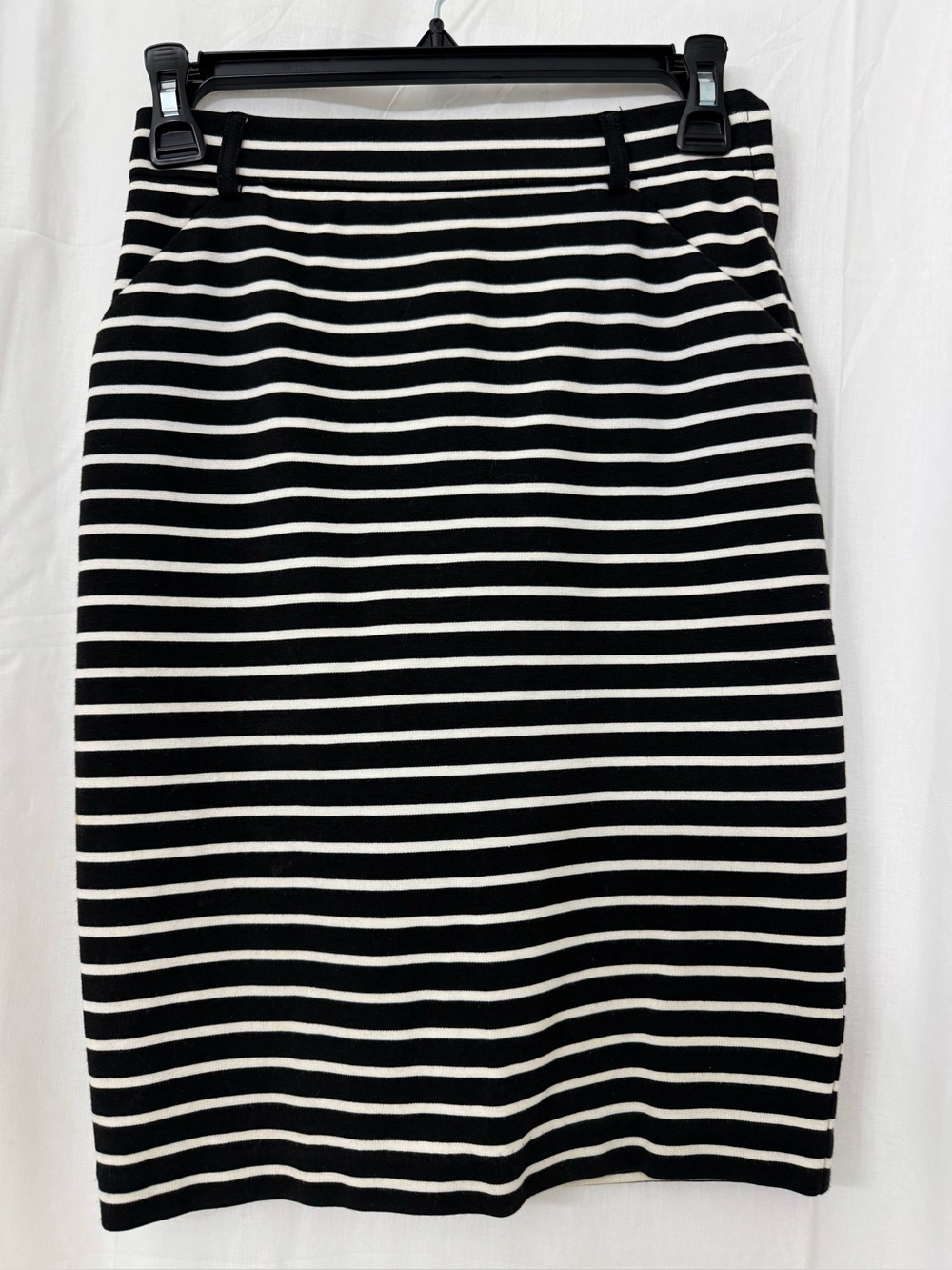 GUESS Striped Black & White Pencil Skirt  Size Small